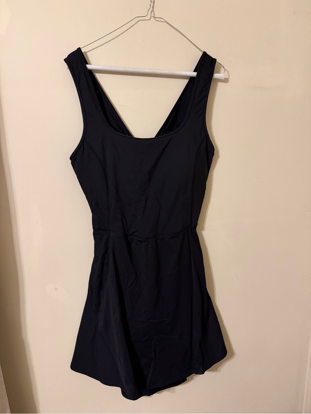 HALARA Black Scoop Neck Mini Dress